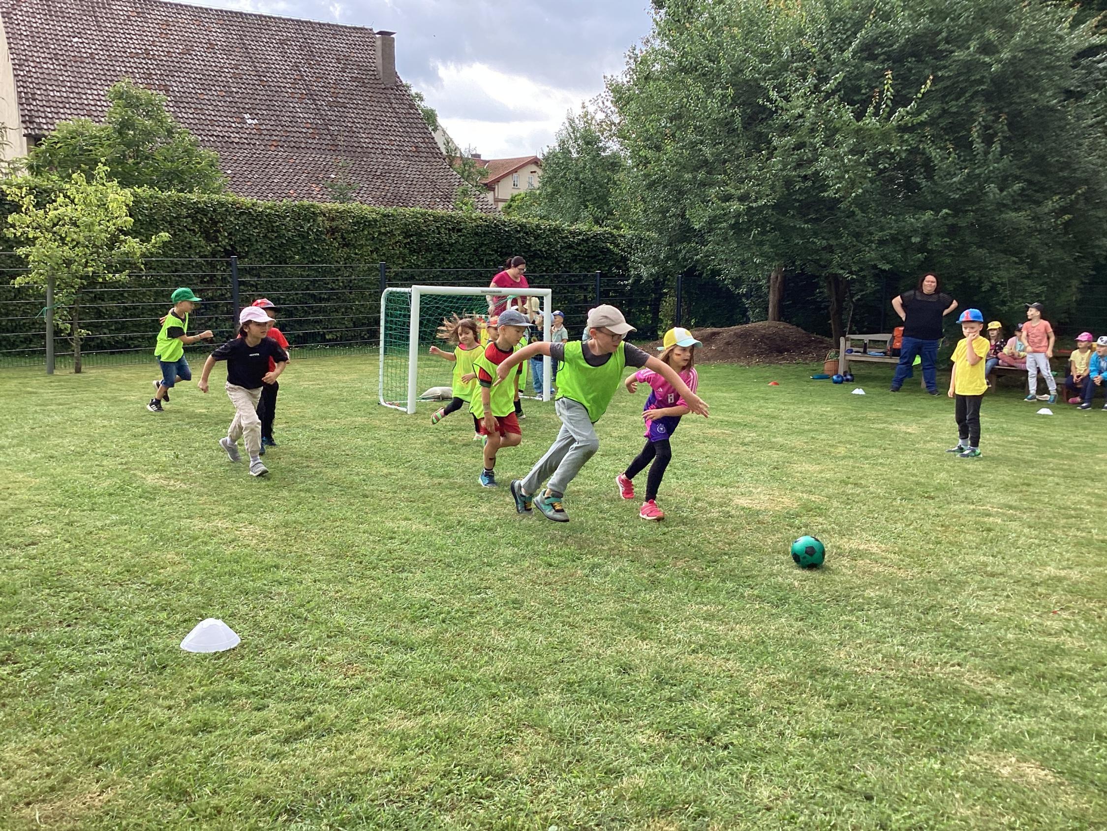Fußballturnier bei den Kelbachstrolchen