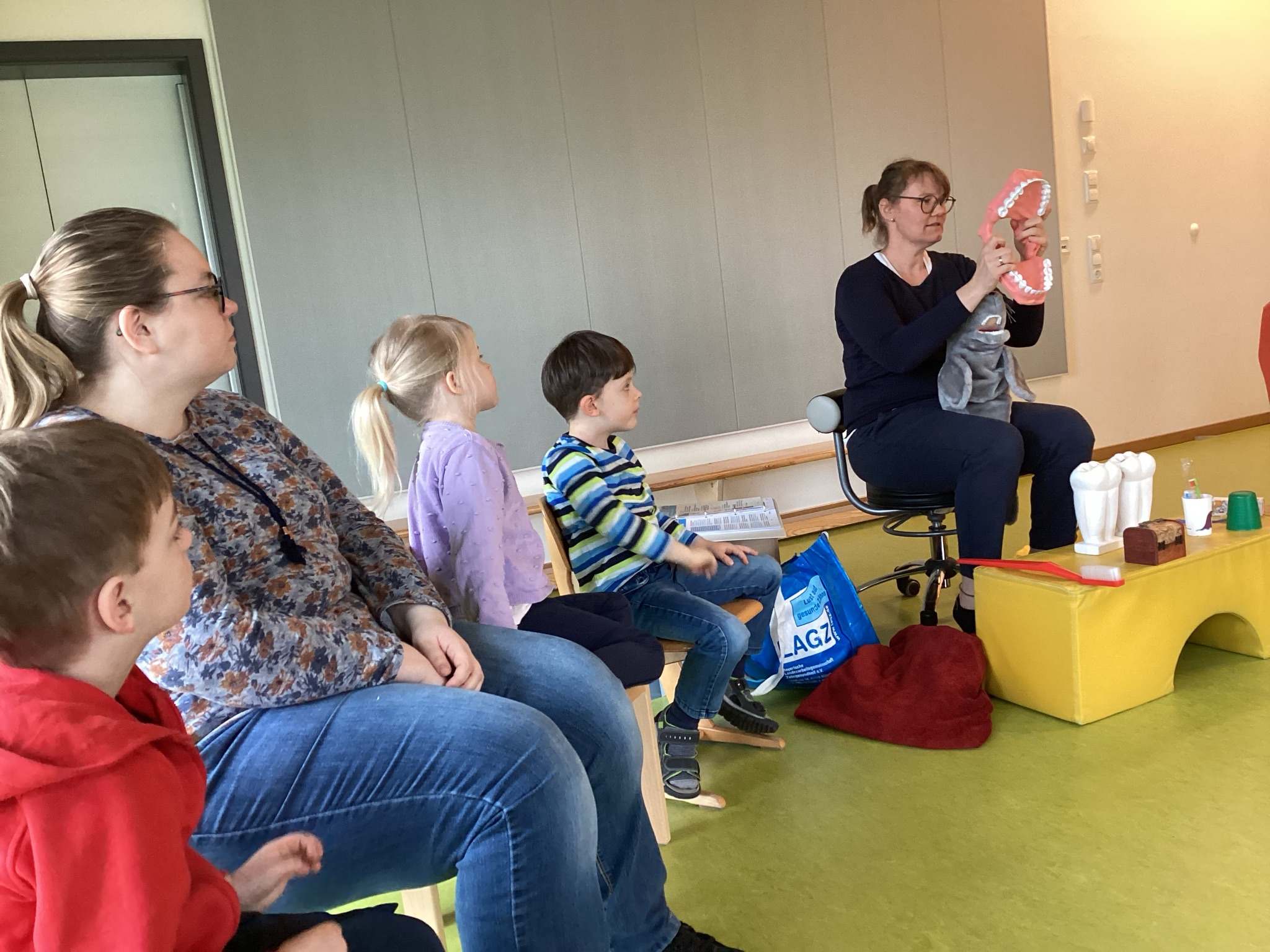 Zahnarztbesuch 2025